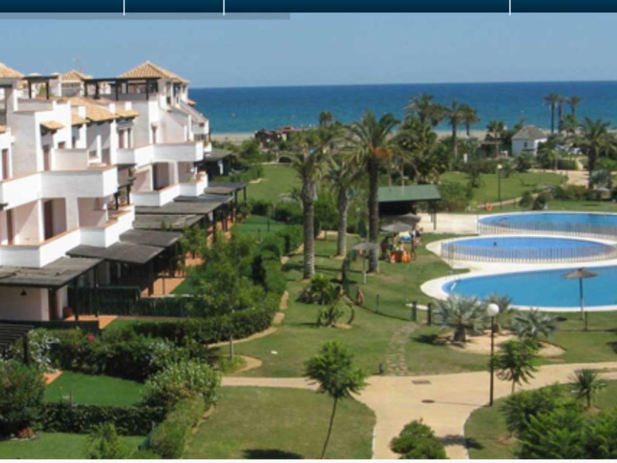 Jardines De Nuevo Vera - Magnifico Apartamento A Pie De Playa Luaran gambar
